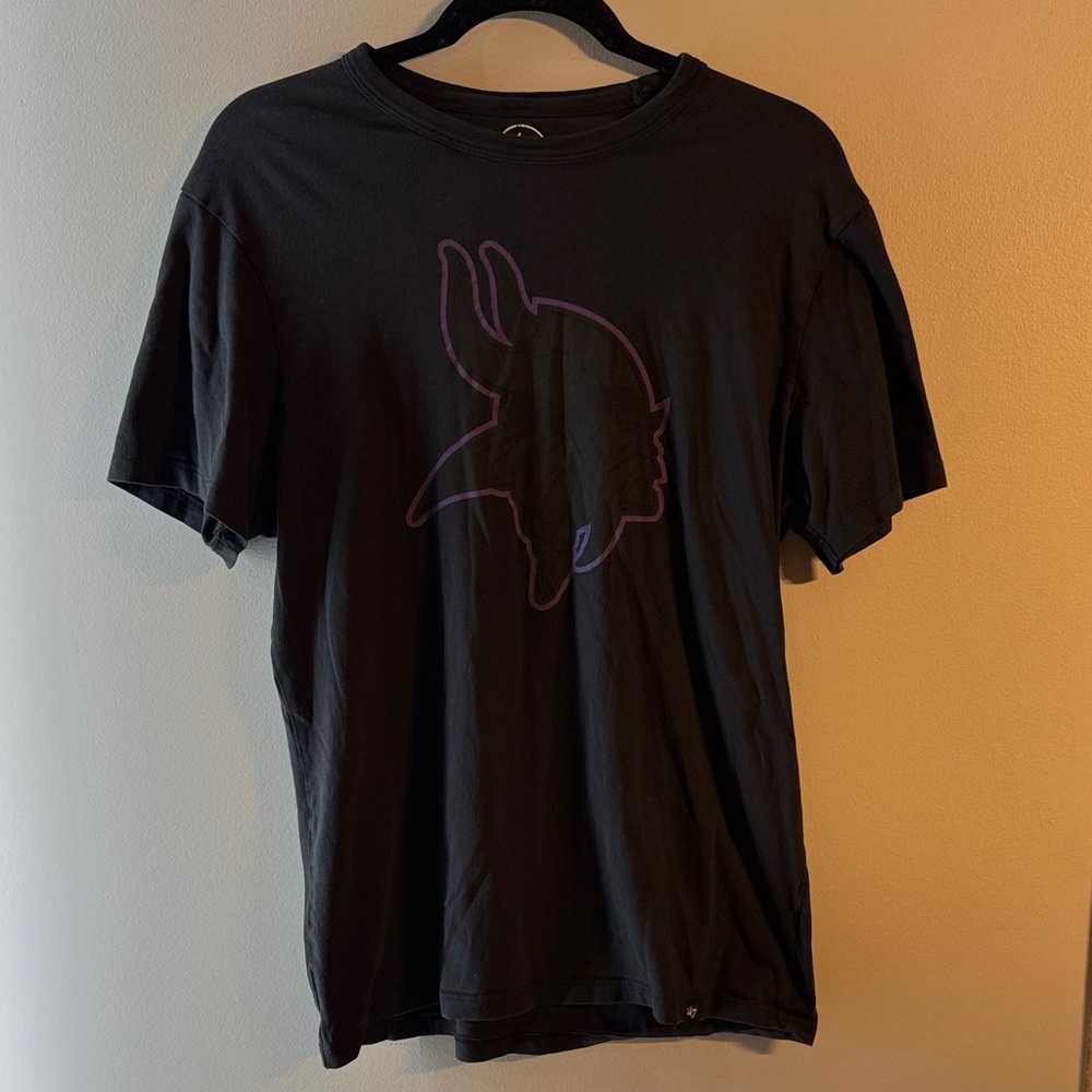 Black Minnesota Vikings Graphic T-Shirt